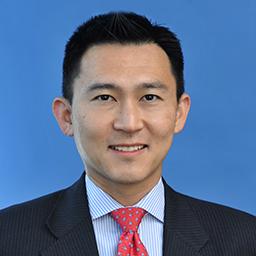 KENNETH K. LEE, Partner Kenneth K. Lee is a litigator who has extensive experience in both private practice and government service.