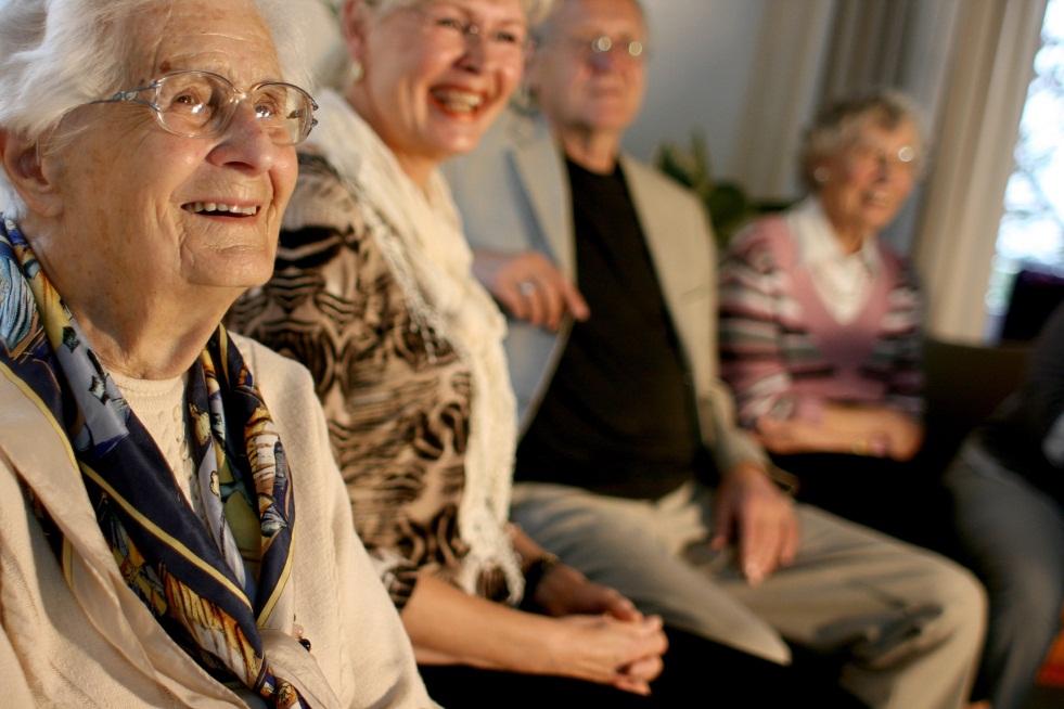 How to get the elderly to stay active in Join-In Motivation Elderly have to stay motivated Elderly have to keep seeing the benefits Keep the users
