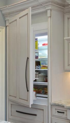 The refrigerator panels, lighted mullion doors with