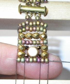 63-64 String 4 pearls.