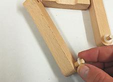 25 " dowels to rotate freely. (fig. 4c, 4d) Use a 0.