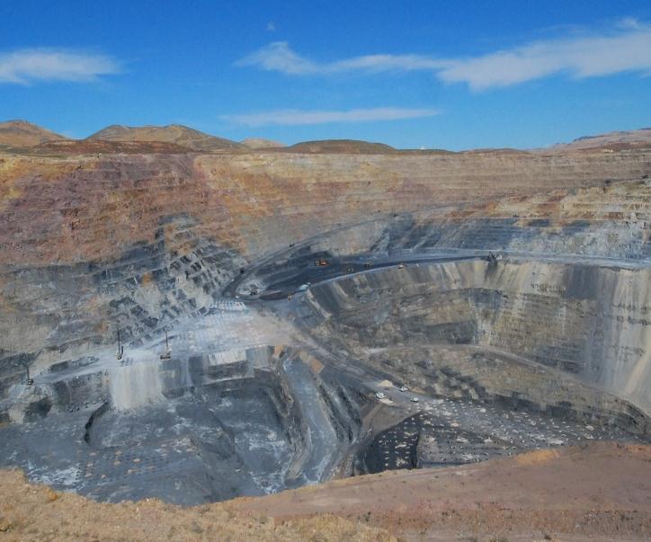 flexibility Industry-leading dividend Newmont Mining