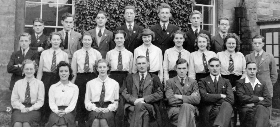 1939-40 Unknown Group 1 Back Row L-R: Halsall M., Geoffrey Jowett, Charles or Maurice? Chapman, James O Hara, Harwood J., Johnson, Geoffrey Jowitt Middle Row L-R: Harry Walker, Joan Wilson, J.