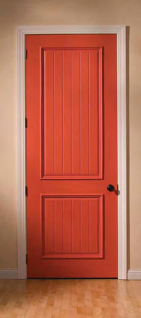 CORVADO SMOOTH This handsome style offers the warmth and richness of a traditional plank door with a distinctive groove and sticking pattern for