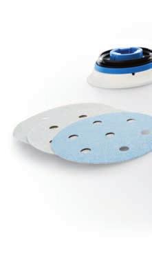Now suitable for working in corners: the machine has a FastFix interface that allows you to replace the sanding or polishing pad with a triangular pad and turn the ROTEX RO 90 into a delta sander.
