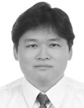2496 IEEE TRANSACTIONS ON VERY LARGE SCALE INTEGRATION (VLSI) SYSTEMS, VOL. 23, NO. 11, NOVEMBER 2015 Ching-Che Chung (S 01 M 03) received the B.S. and Ph.D.