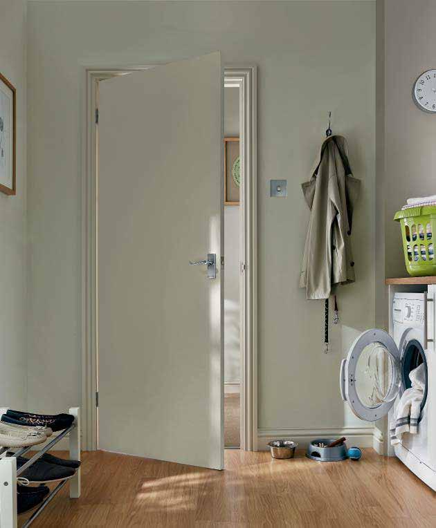 Primed Unlipped Hardboard This practical door looks good in modern homes, and performs well in commercial and contract settings.