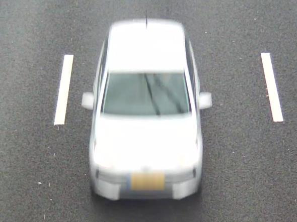 Input Requirements 9 Blurred image The vehicle in the input image cannot be