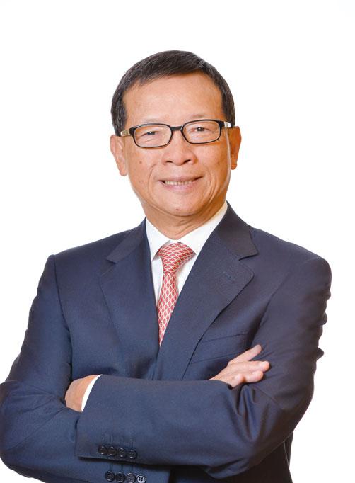 Mr Hui Hon Chung JP Executive Director and Deputy Chief Executive Officer Mr Hui, aged 64, was appointed as Executive Director and the Deputy Chief Executive Officer on 1 September 2015.
