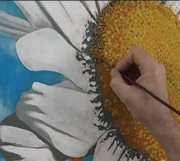 Step 4. Painting the daisy continued 5 Ensure you watch the accompanying video as these anthers need to be laid down in a specific order to effectively portray the spherical nature of the flower head.