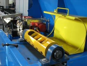 This Wire straightening machine can straighten smooth and ribbed wire.