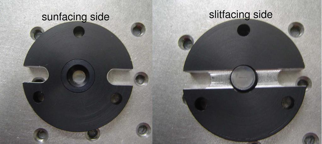 Figure 5: Both sides of the focusing device. as possible with the CCD rows. Be careful to do this adjustment with the camera close to focus.