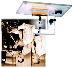 Transistor 1947 Bipolar Junction Transistor of John Bardeen, Walter Brattain, and