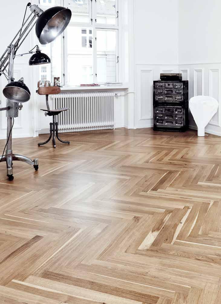 Private arparment, Copenhagen Oak The floor impacts on the feel of a room more than any other design element.