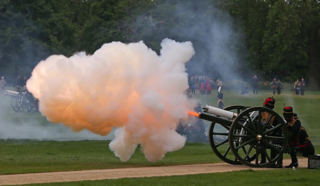 41 large guns were fired by soldiers in Green Park, London. This is called a gun salute.