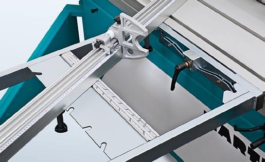 T6035 Miter cross-cut table Miter cross-cut table With the digital angle display integrated in the table, miter cuts can be set easily and accurately.