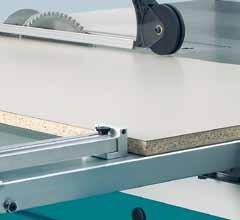 Front support table Long, narrow workpieces can be cut more efficiently by using a suitable support table.