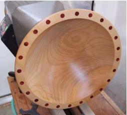 6 A view of the top of the bowl while still mounted on the lathe. The bowl was now ready to reverse and turn the foot.