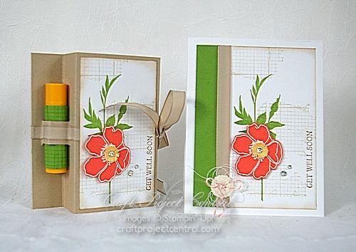 Great for a stamp camp, or as a class project. Instructions Step 1 Cut a 4-1/2 x 6-1/2 piece of Crumb Cake card stock. Score at 1 on all four sides.