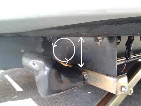If the levelling motor on the leg catches the caravan when installing the leg.