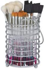 classroom brushes designed for younger children. A sturdy carrying handle makes distribution and storage a breeze.