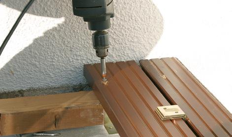 INSTALLATION OF TIMBER DECKING WELL-VENTILATED FOR A LONG LIFE Wood is a rewarding material when you give it what it needs: a firm base, sufficient ventilation and good water drainage.
