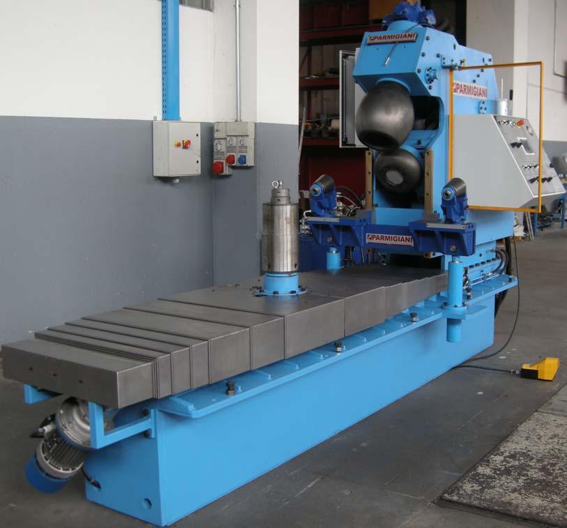 Manufacturing Range The flanging machines FM-hy are produced in a wide range of models for production of heads with shapes and designs in compliance of the tolerances stipulated by international