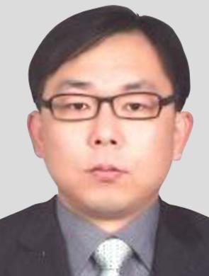 Since 2002, he has been working in Korea Research Institute of Standards and Science to study biomagnetic signal processing and analysis. Kwon-Kyu Yu received the B.S. and M.S. degrees in Electronic Material Engineering from Kyungsang National University in 1995 and 2000, respectively.