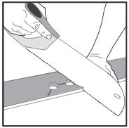 Release the long side by tilting it up. Similar tools are multi-grips, tongue-and-groove pliers. Protect the strip decor side by wedging of parquet rod.