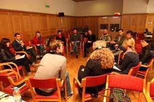Two Round Tables were held in the workshop: 1 - Perspectives from the Creative Sector in Braga, representing different aspects of Architecture and Design, Photography, Digital Arts, Music,