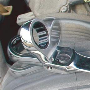 Flex Head One finger operated lever with options of "locking" or "not