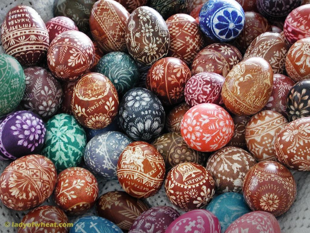 Decorating Lithuanian Easter Eggs How to dye, design and etch eggs