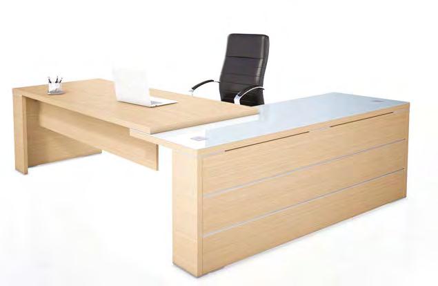 KALA Desk with non-aligned