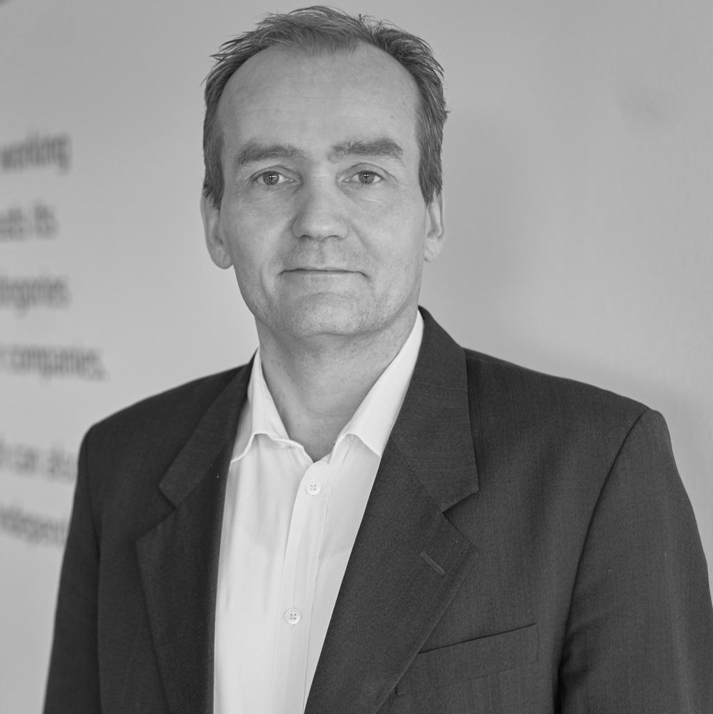 Jens Christoffersen (PhD) joined the VELUX Group in 2010, as part of Stakeholder Communications and Sustainability and member of the knowledge center in the area of daylight, energy and indoor