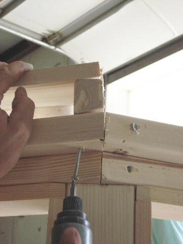 Before beginning roof assembly, make sure you have a few vice