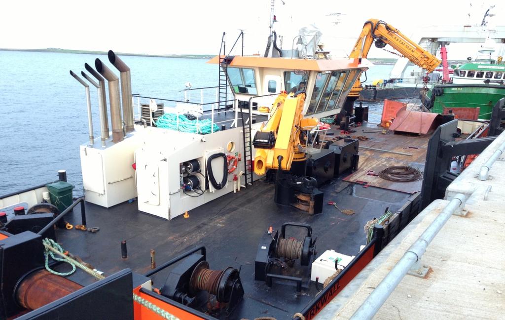 Case Study: Andritz Hydro Hammerfest at EMEC Crane barge used as