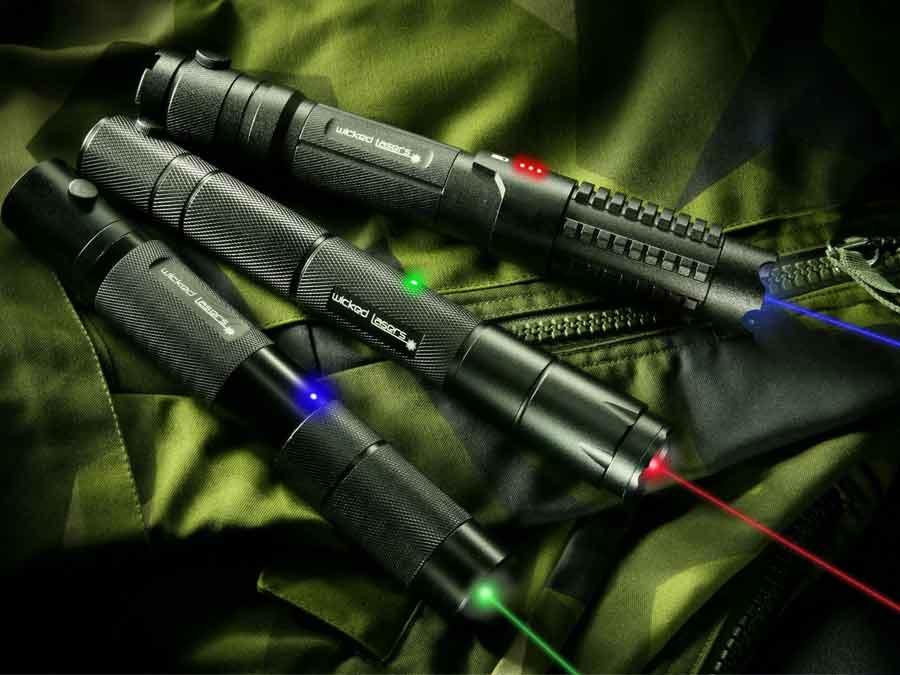 Laser Pointers: The new Dangers Original laser pointers were Class 2: ~ 1mW Green laser pointers 10 mw