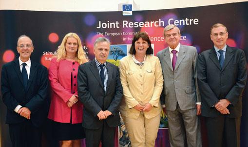 Anne Glover, Chief Scientific Advisor to the President of the EC, Euro-CASE and JRC jointly hosted a high-level Workshop in Brussels with representatives of 15 DGs in September.