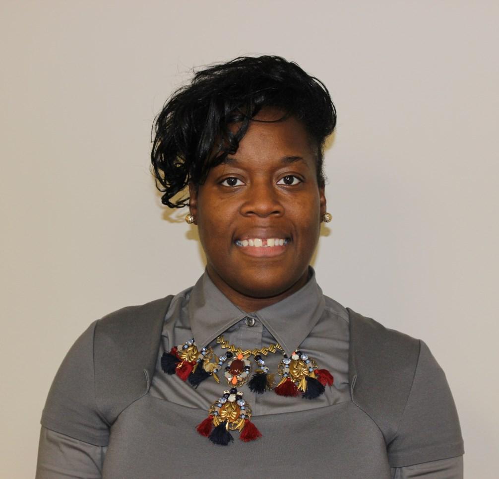 KIESHA DAVIS, MSW HEALTH ACCESS Kiesha Davis, MSW completed her graduate studies in social work at Washington University in St. Louis. Prior to joining the St.