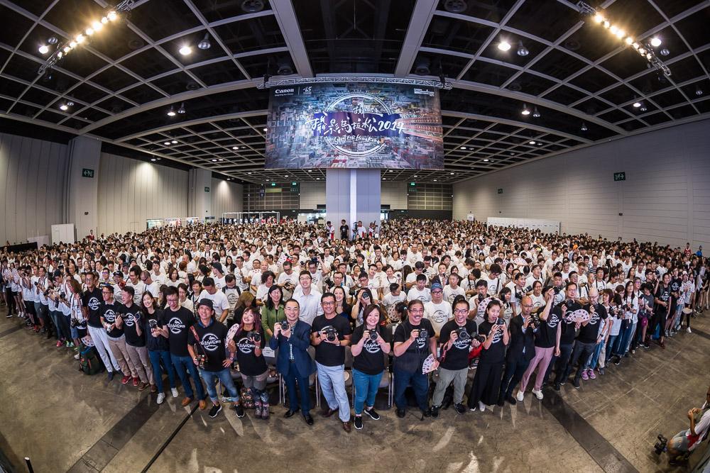 [For immediate release] Record number of photographers Shoot for Hong Kong at Canon PhotoMarathon 3,000 entrants rise to the challenge for Hong Kong edition of Asia s signature photography