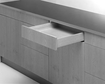 SOLO 262F concealed drawer runners Overlay applications Inside Depth Range 598 to 583 (23-1/2" to 22-15/16") Front Frame 610 (24") 295.320.