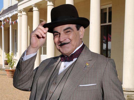 John Moffat (1987-2007) British actor John Moffat portrayed Poirot in a series of 26 radio adaptations of Christie s novels for BBC Radio, between 1987 and 2007, becoming indelibly connected to the