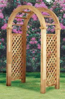 fence style, allows the gate to stand out as the focal point.