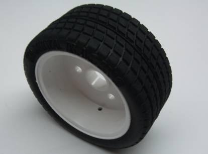 4 Fit the tires onto the