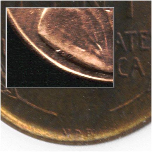 United States: Wheat Cents 1909 VDB cent The first Lincoln cents minted in 1909 included designer Victor David Brenne r s initials promenently at the bottom of the reverse.