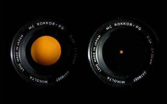 Lens with Wide Open Aperture (left) and Closed or Stopped Down Aperture (right). (Image Source: 16 minolta 50mm.