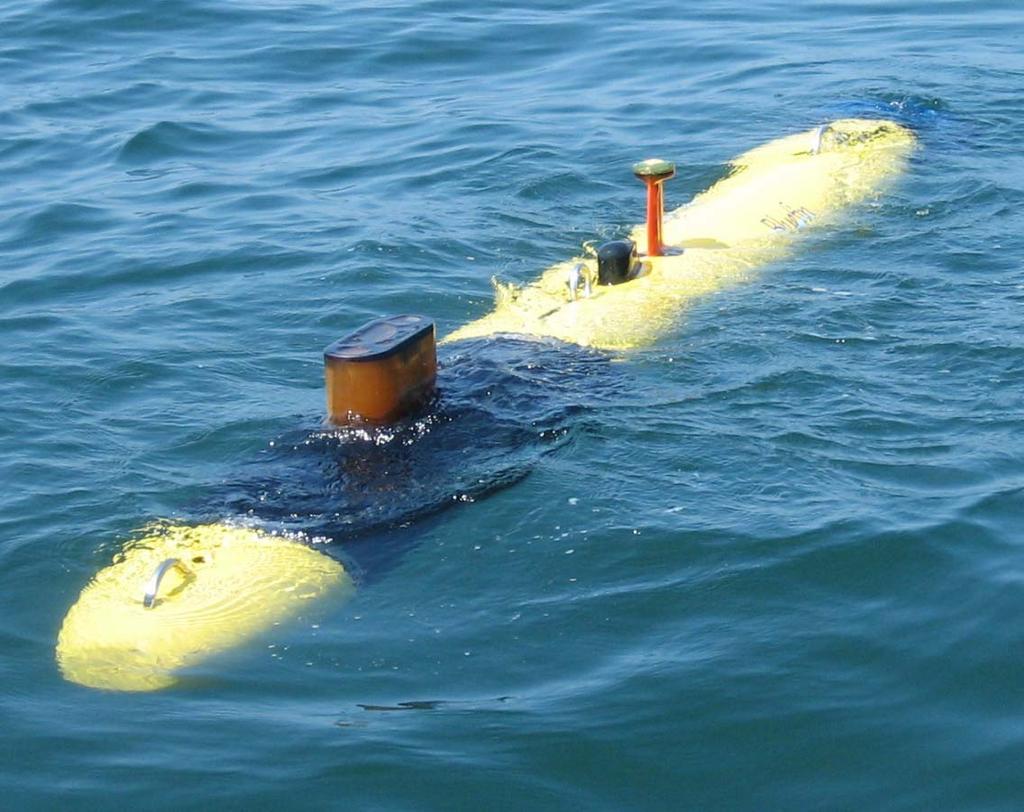 A buoy-based, synchronized beacon, shown in Fig. 1, was developed for use with the ARTEMIS AUV for both monostatic and bistatic CSAS imaging trials.