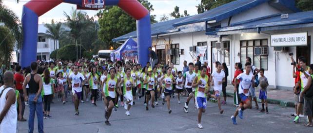 Fourty-four teachers from all over Mindoro who were participating in the biodiversity conservation course also participated in the Tamaraw Run. Figure 10. Takbo para sa Tamaraw 2014 at Or.