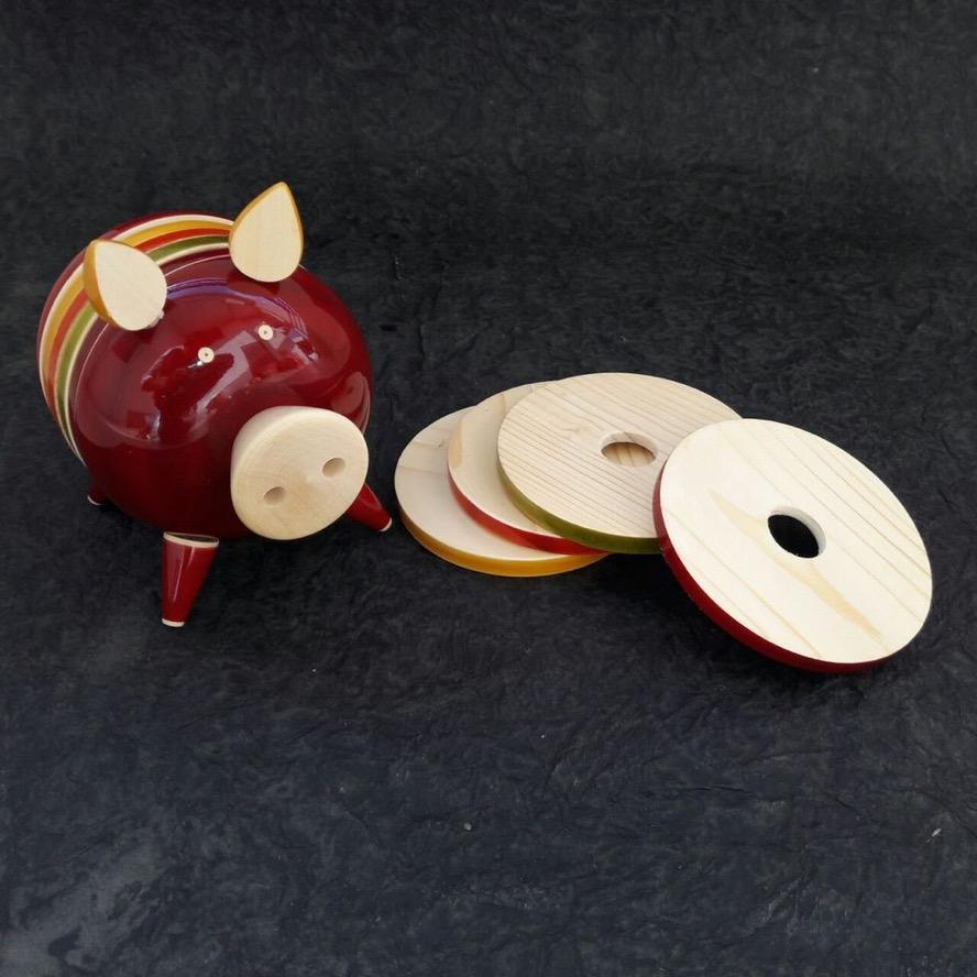 Hourglass Candle Holder (1) OINKSTON