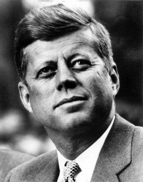WE CHOOSE TO GO TO THE MOON Within weeks JFK makes speech to US Congress asking for